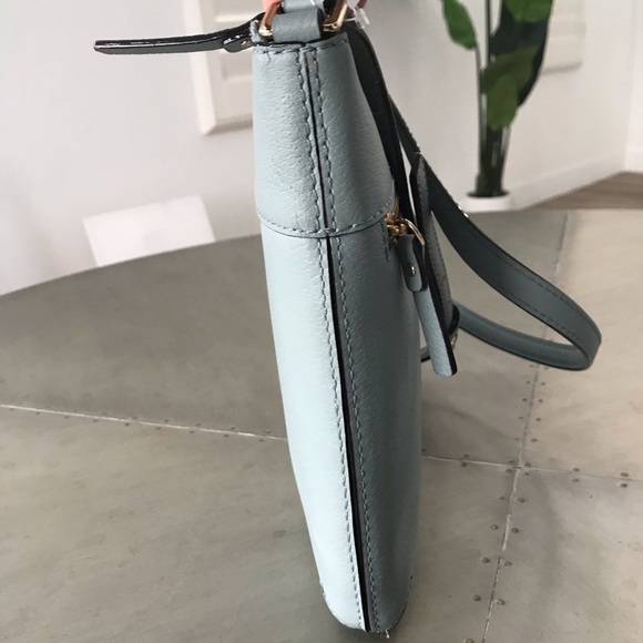 Kate Spade crossbody - Picture 5 of 8